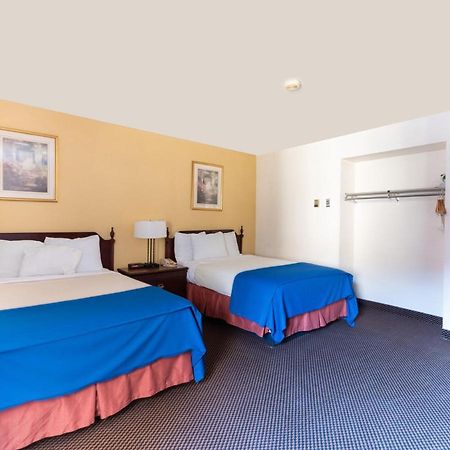 Mclure Hotel Wheeling Ngoại thất bức ảnh