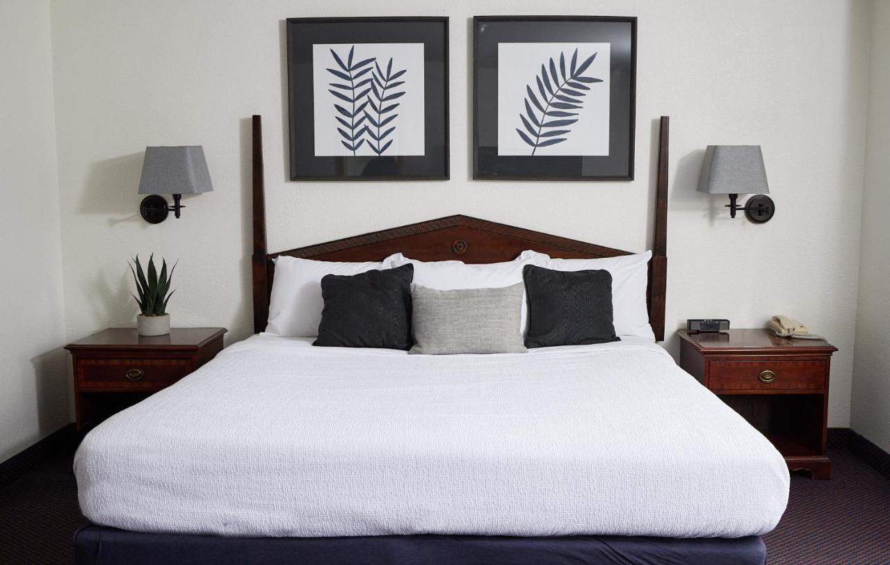 Mclure Hotel Wheeling Ngoại thất bức ảnh