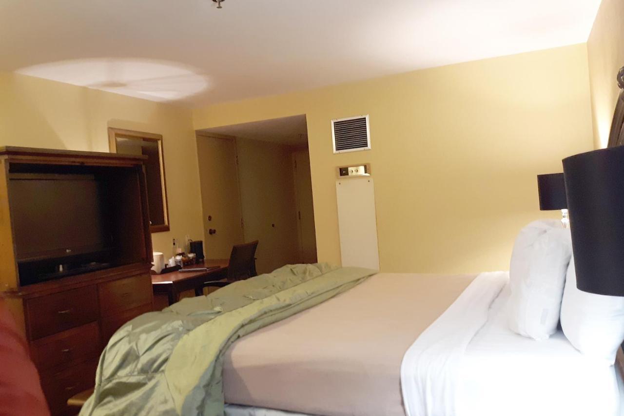 Mclure Hotel Wheeling Ngoại thất bức ảnh